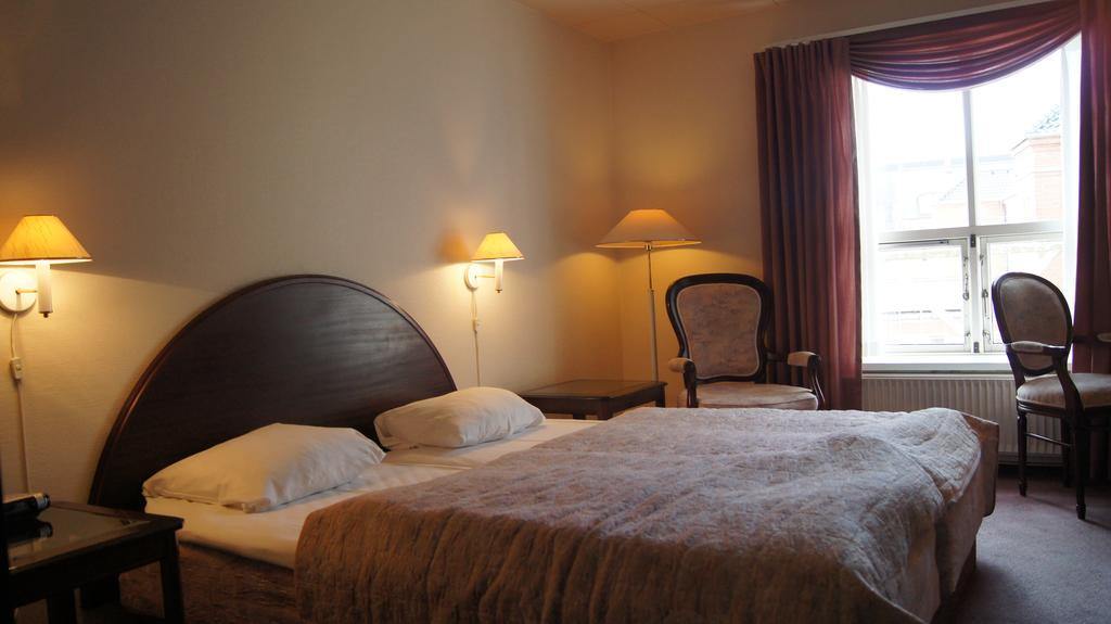 Minotel Park อัลบอร์ ห้อง รูปภาพ