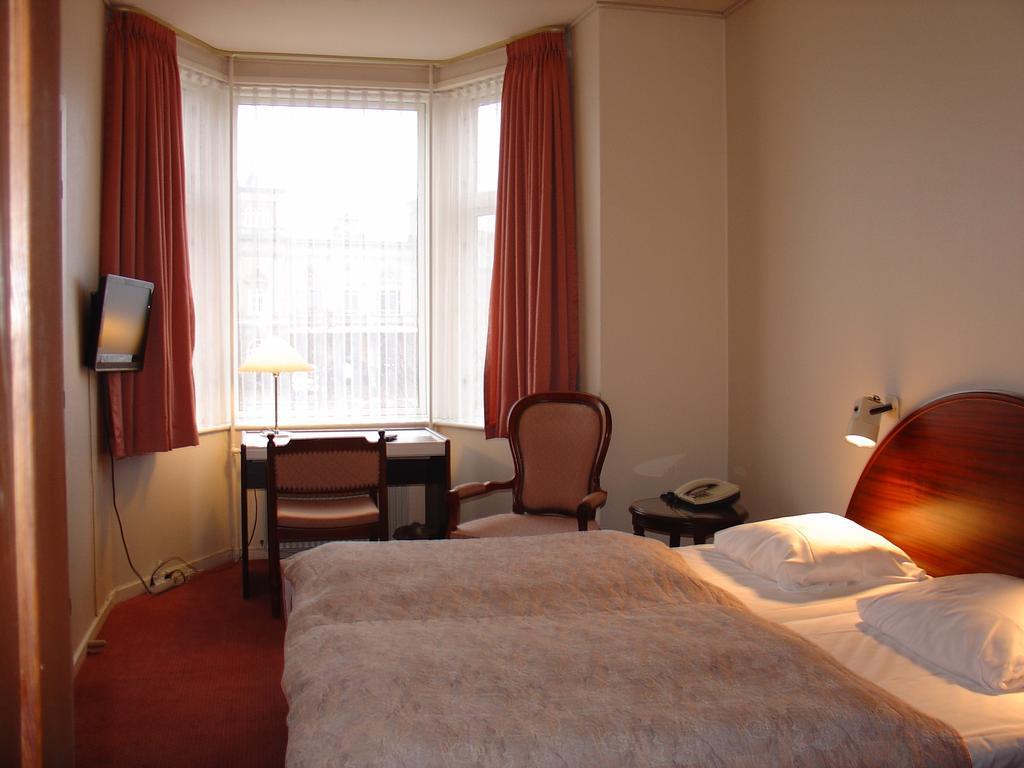 Minotel Park อัลบอร์ ห้อง รูปภาพ
